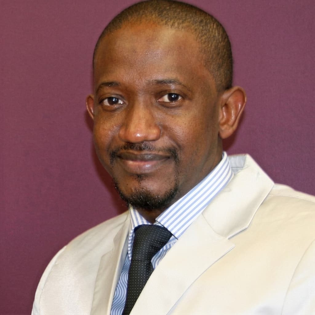 Youssouf Touré, FQM-certified massage therapist